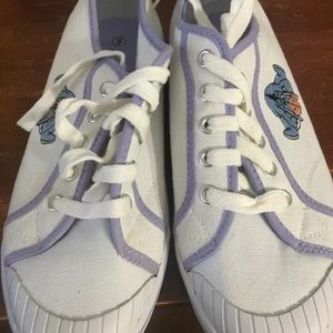 Disney’s Eeyore BN canvas running shoes size 8